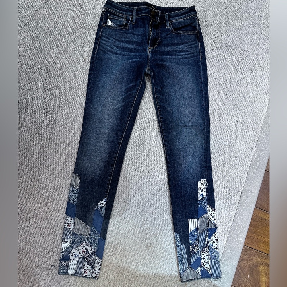 Patterned jeans size 26